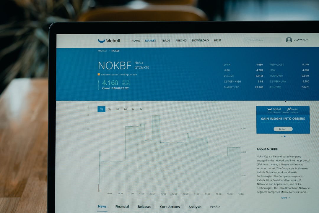 Webull trading on your laptop! | Via techdaily.ca | #stocks #finance #investing #apple #amazon